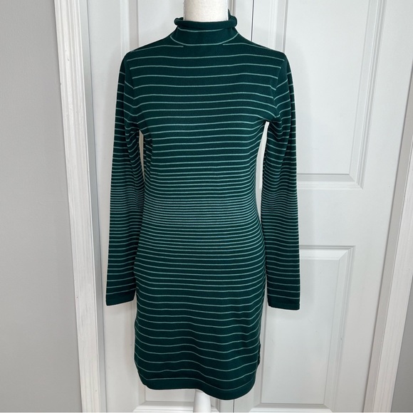 Title Nine Green Stripe Synergy Mock Neck Long Sleeve Sweater Dress Small Slim - Picture 1 of 15